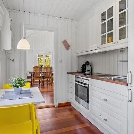 ゲストハウス Beautiful House In 3*