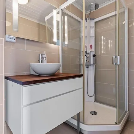 Beautiful House In 3* Risor